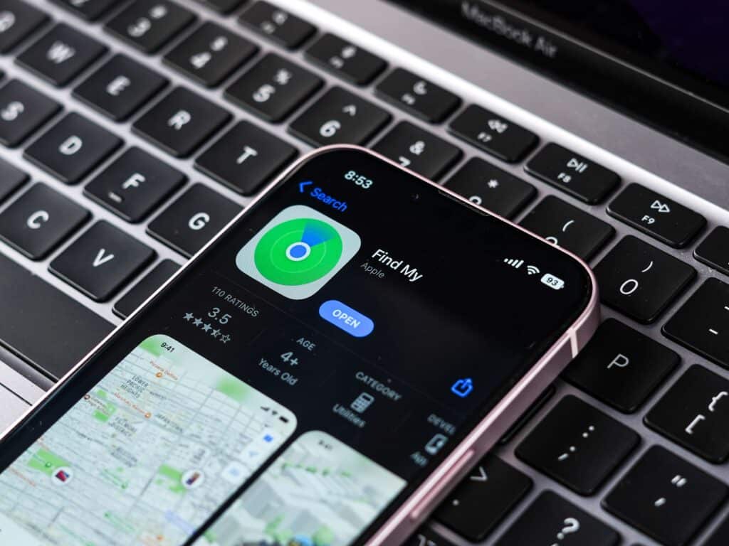 Sådan sporer du en iPhone-placering fra en anden iPhone